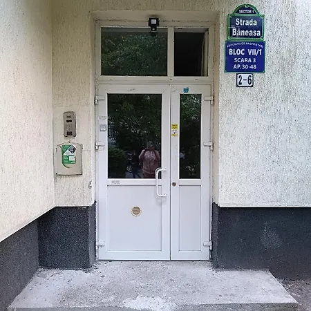 Golden Baneasa Daire *