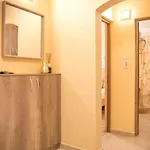 Golden Baneasa 아파트